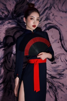 丈夫出轨妻子怎么办